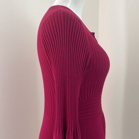 Ribbed Sweater dress long sleeve with flair bottom color size Medium - Picture 7 of 11